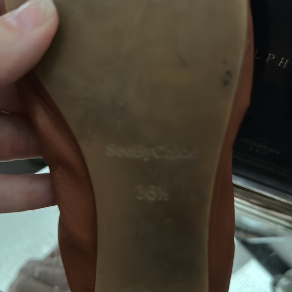 SEE BY CHLOE LEATHER BALLET FLATS - Picture 6 of 6